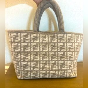 FENDI FF Tortora Gray Knitted Cashmere Wool Large Shopper Tote Bag, never used!